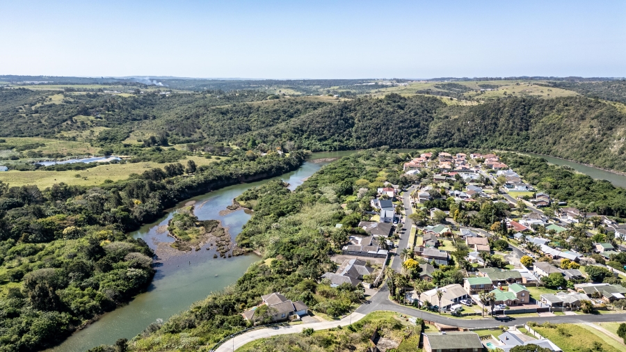 5 Bedroom Property for Sale in Gonubie North Eastern Cape